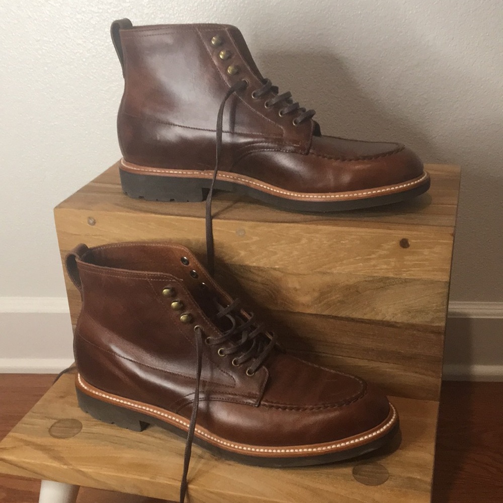 Men’s JCrew lace up boots size 9 1/2.